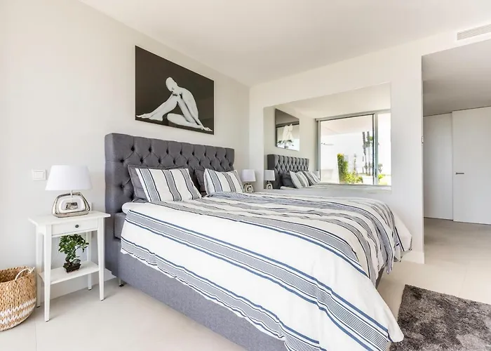 דירה The Edge Front Line Luxury And