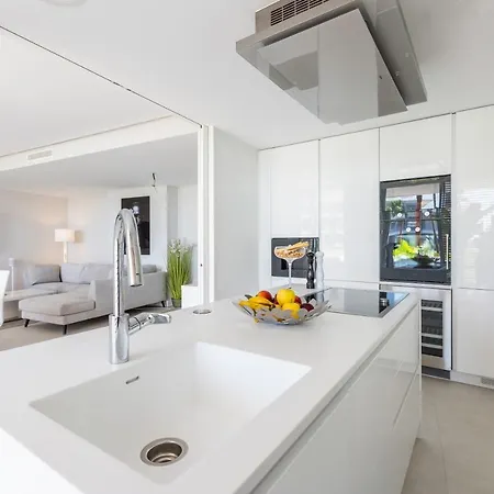 The Edge Front Line Luxury And Estepona