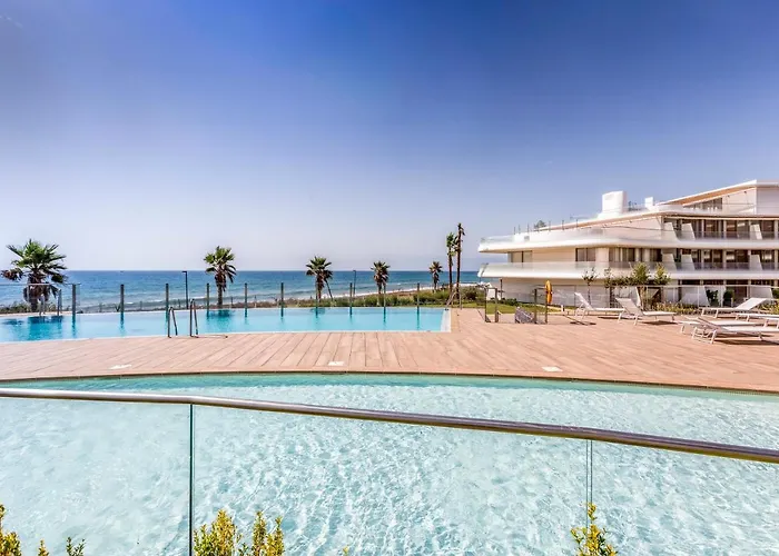 Διαμέρισμα The Edge Front Line Luxury And Εστεπόνα