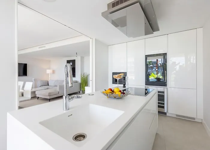 The Edge Front Line Luxury And Estepona