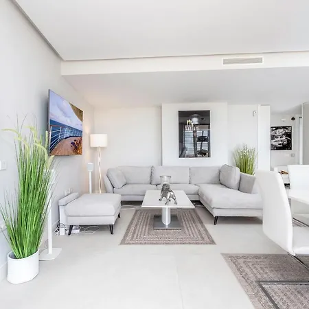 Apartmán The Edge Front Line Luxury And