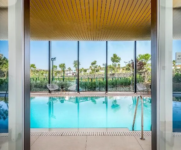 The Edge Front Line Luxury And Lejlighed