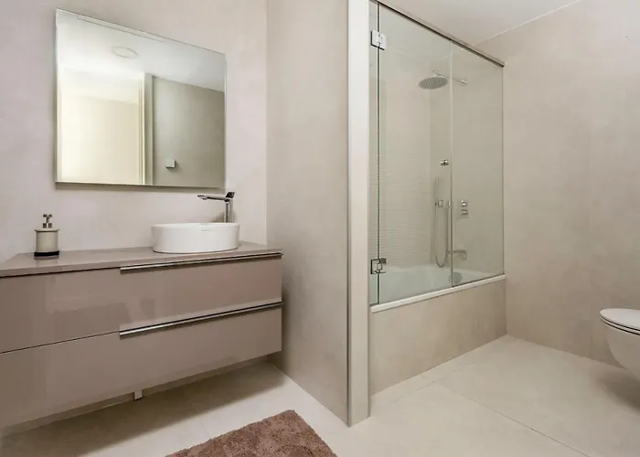 The Edge Front Line Luxury And Lejlighed Estepona