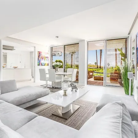 The Edge Front Line Luxury And Apartman