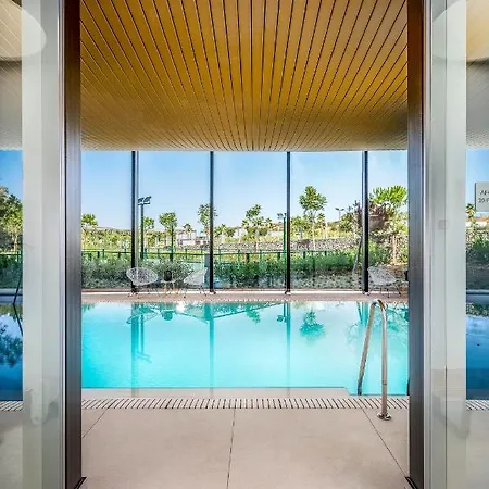 The Edge Front Line Luxury And Apartman