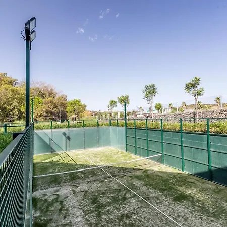 The Edge Front Line Luxury And Apartman *